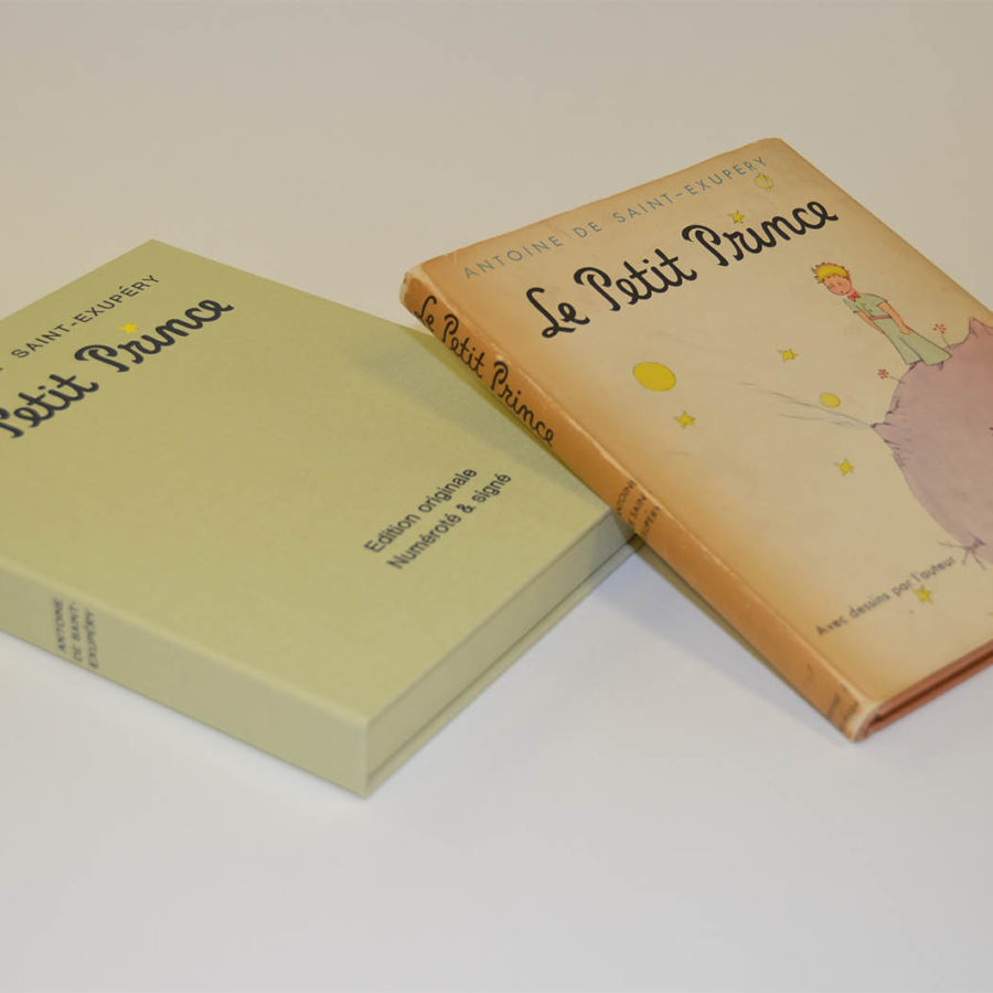angepasste Buchklappschachtel für eine Originalausgabe